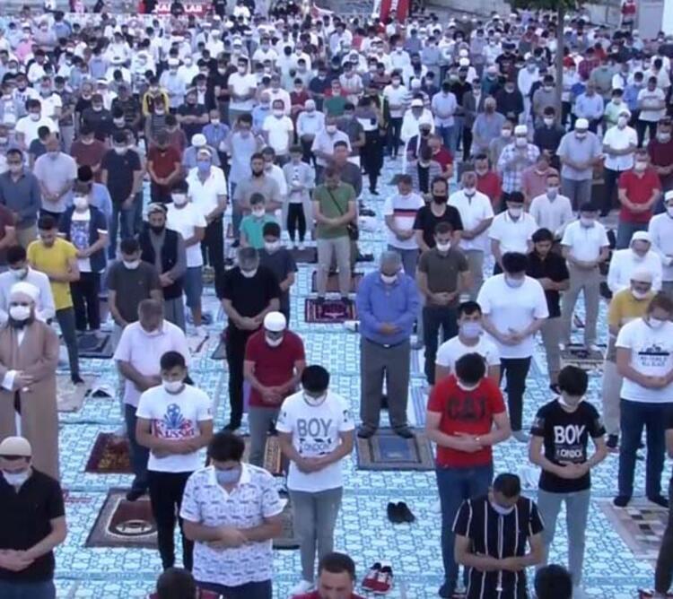 Ayasofya'da Kurban Bayramı namazı kılındı! Tarihi anlar