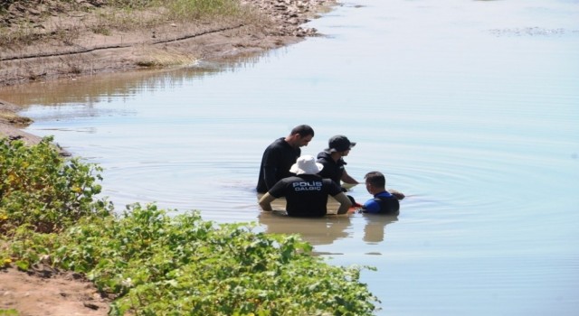 cizre-nehrinde-kaybolan-adamin-cansiz-bedenine-ulasildi-1-1596196823.jpg