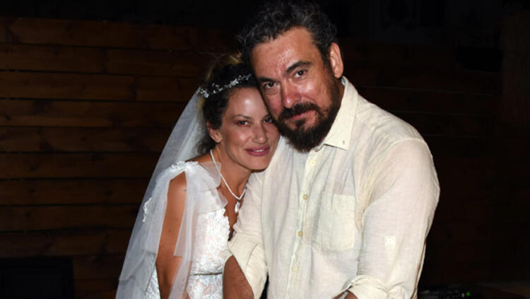 Ünlü oyuncu Yıldız Asyalı 30 günlük eşinden ayrılma kararı aldı!