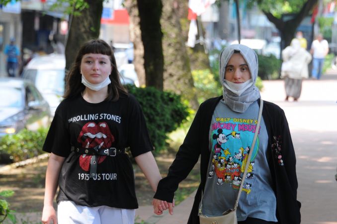 Hava sıcaklığı artıkça maske kullanımı azalıyor!