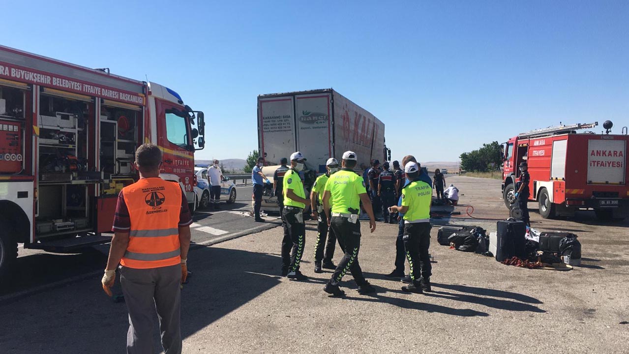 Konya-Ankara yolunda feci kaza: 5 ölü