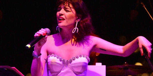 Gonca Vuslateri kimdir? Kaç yaşında? Nereli? Gonca Vuslateri yeni imajı