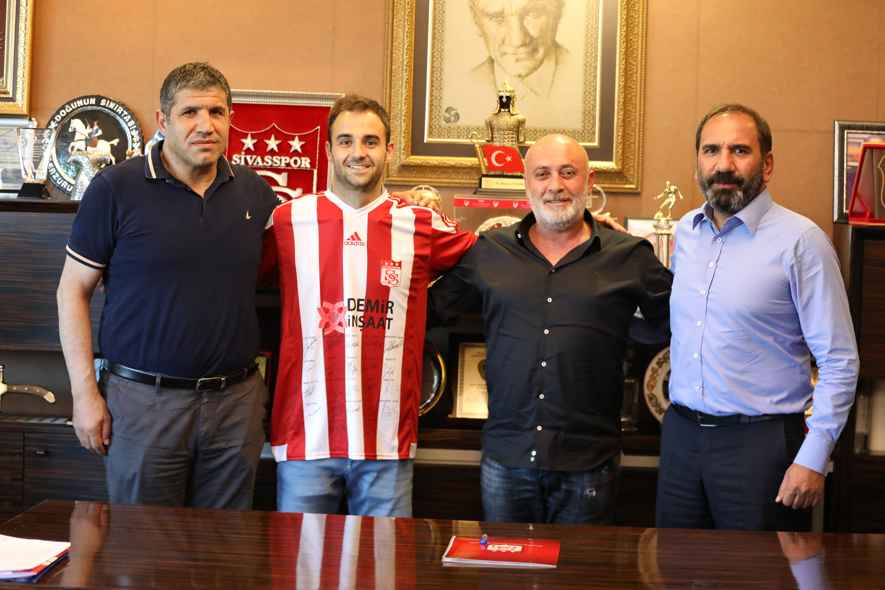 Sivasspor, Jorge Felix transferini açıkladı!