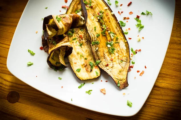 Ne kadar yerseniz yiyin kilo aldırmayan yiyecekler! İşte doğru bilinen yanlışlar!