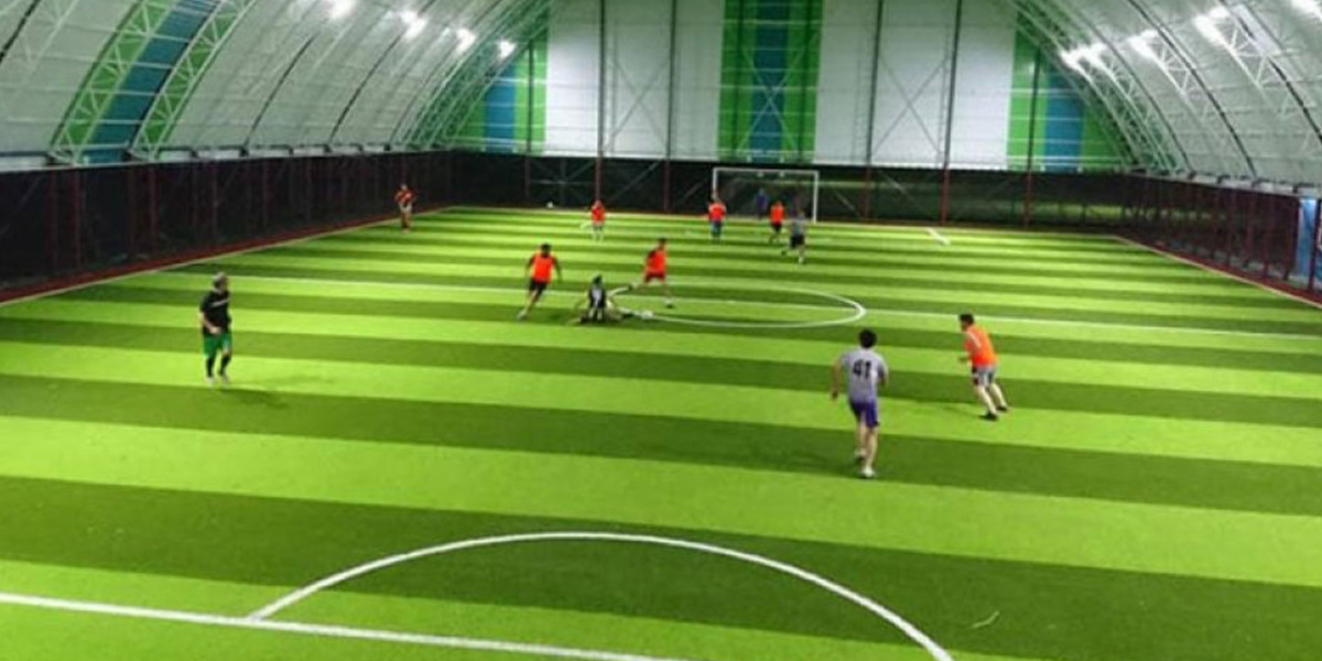 Halı sahalar açıldı mı? Bakanlık açıkladı...