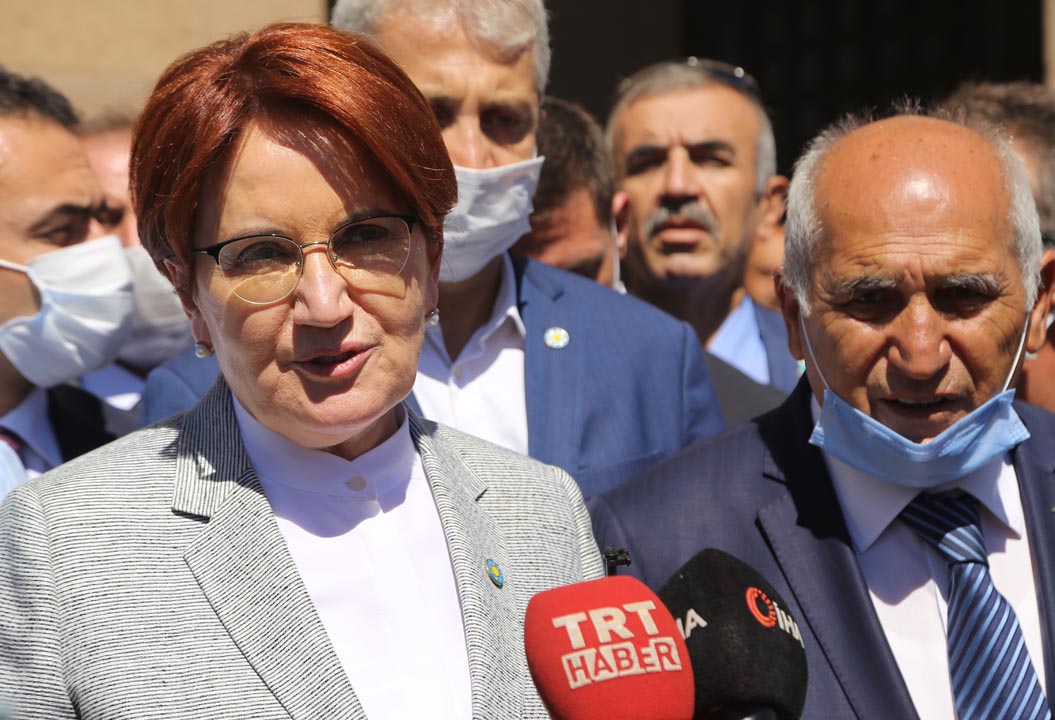 Meral Akşener'den Devlet Bahçeli'nin 'Evine Dön' çağrısına cevap