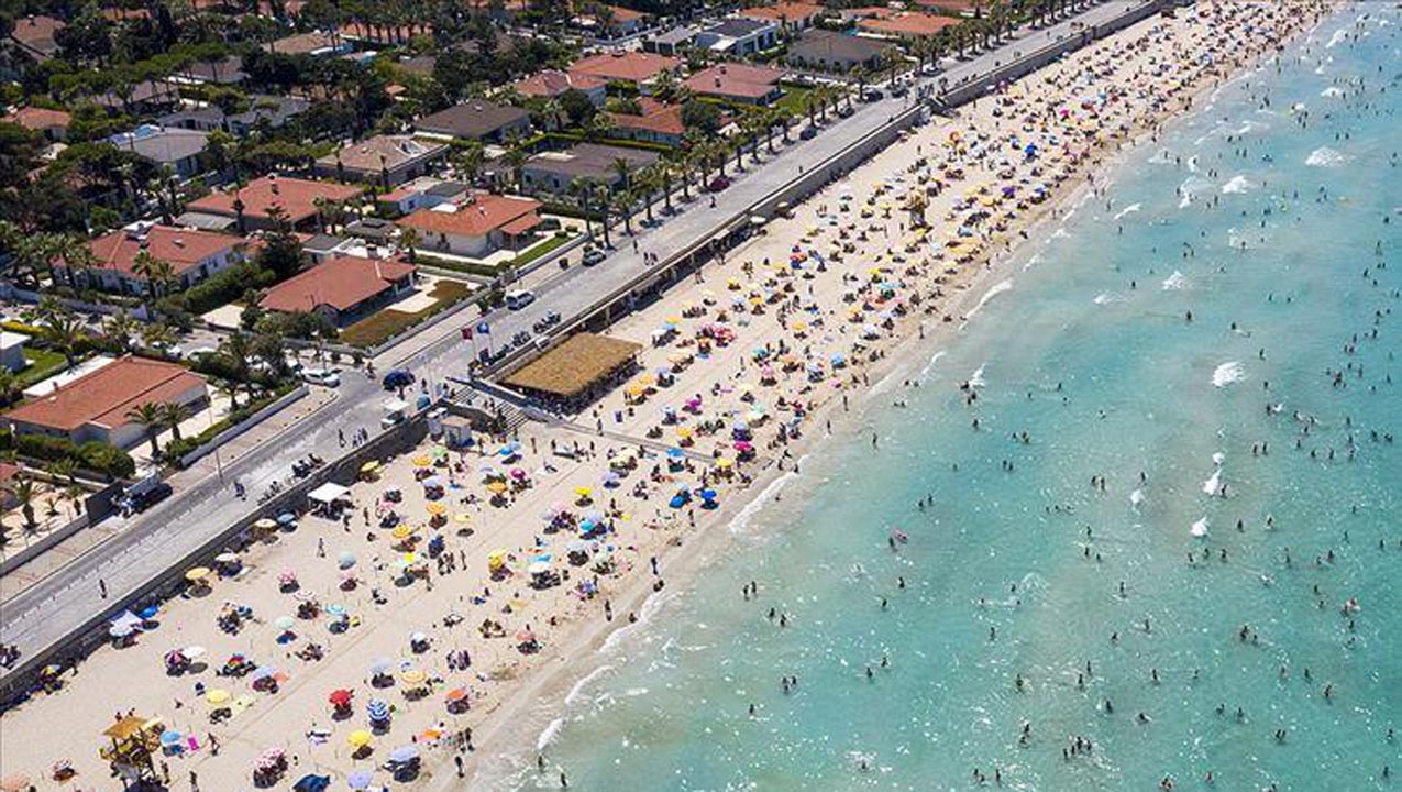 Çeşme'deki skandal olay, kaymakamı görevinden etti