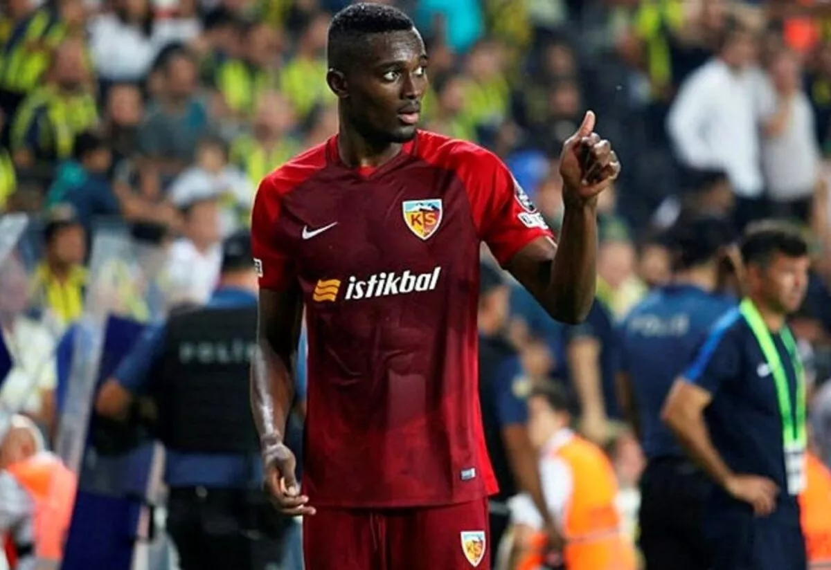 Bernard Mensah kimdir? Kaç yaşında? Hangi takıma transfer oluyor? 