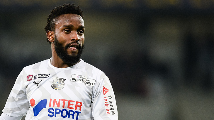 Stiven Mendoza kimdir? Hangi takımda oynuyor? Fenerbahçe'ye mi transfer oldu?