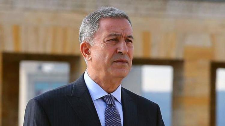 Bakan Akar ve heyeti Azerbeycan'a gitti