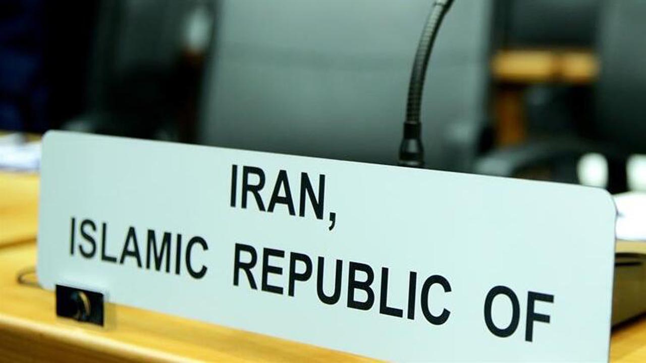 İran'da Kovid-19 vakaları gazete kapattırdı!