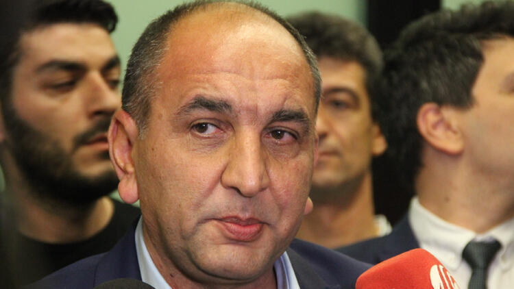 Fenerbahçe'de şaşırtan istifa!