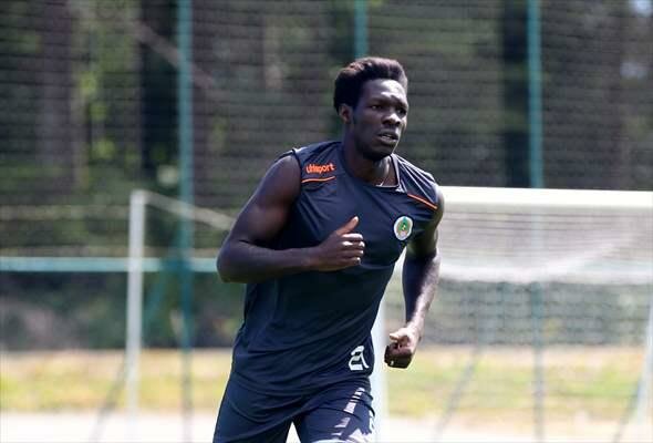 Beşiktaş ilk transfer haberini duyurdu!