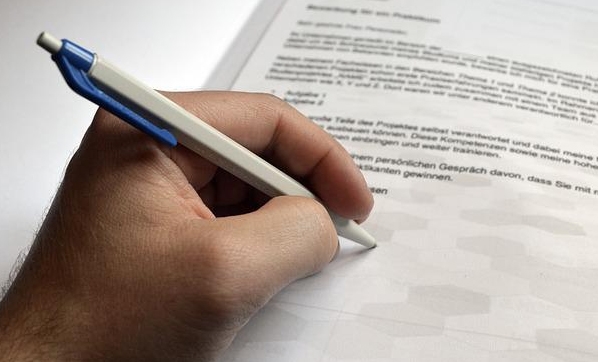 Dünya Solaklar Günü nedir? Ne zaman ortaya çıktı? Hangi gün kutlanır?