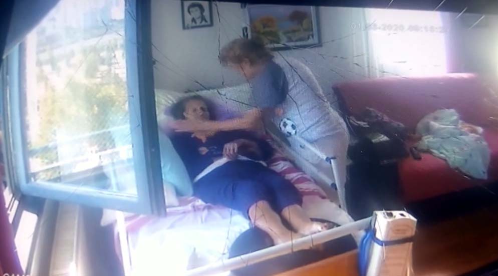 Bakıcısından şiddet görmüştü: İstiklal gazisinin eşi hayatını kaybetti