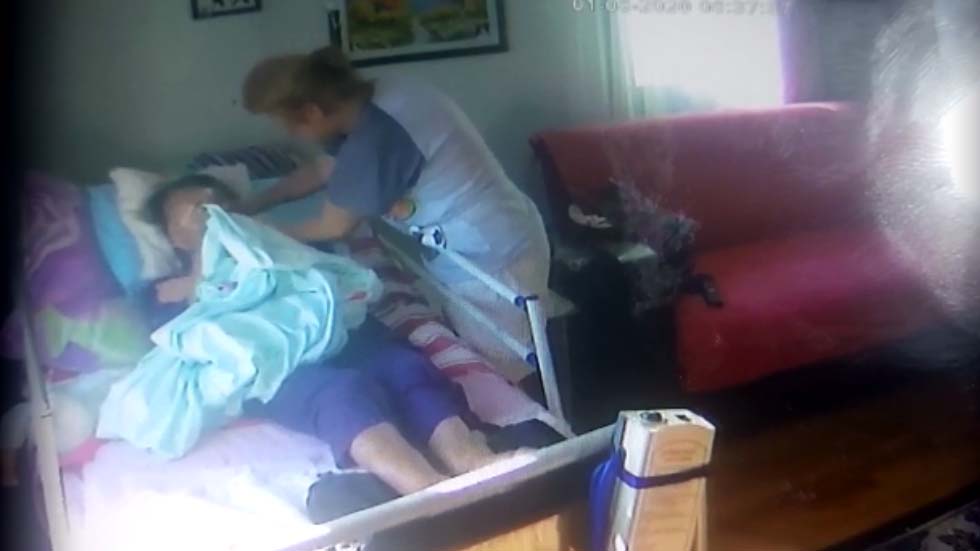 Bakıcısından şiddet görmüştü: İstiklal gazisinin eşi hayatını kaybetti