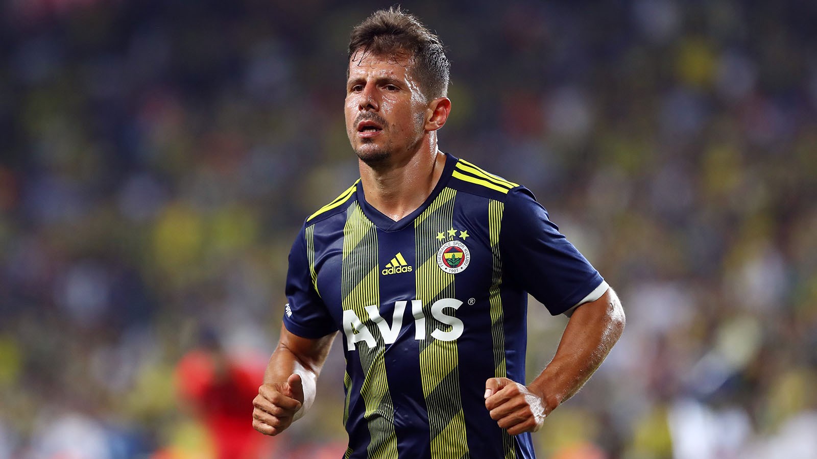 Emre Belözoğlu futbolu bıraktı