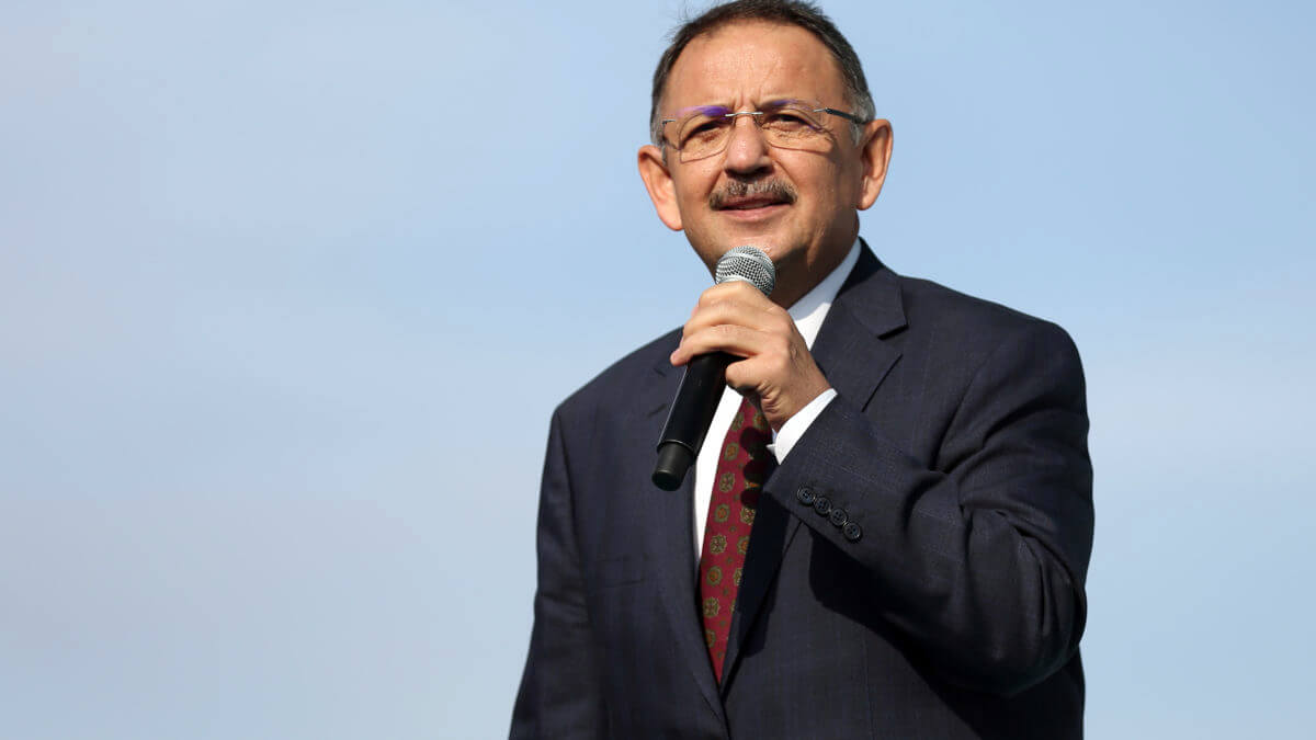 Özhaseki: Kovid-19 tedavilerinden bir kuruş para almadık