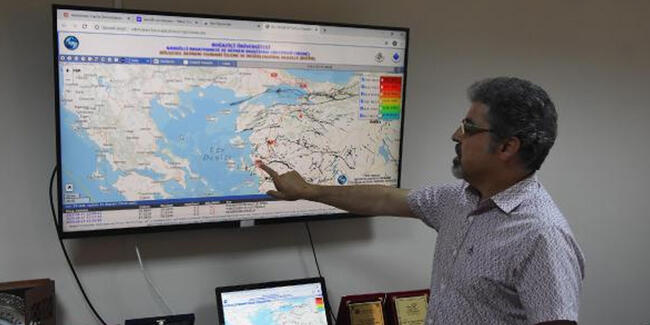 Deprem konusunda korkutan uyarı: Birçok şehirde 7.6'ya varan depremler olabilir