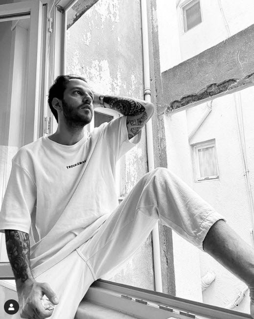 Çağla Şıkel aşk orucunu bozdu mu? DJ Emre Şenol ile anılıyor!