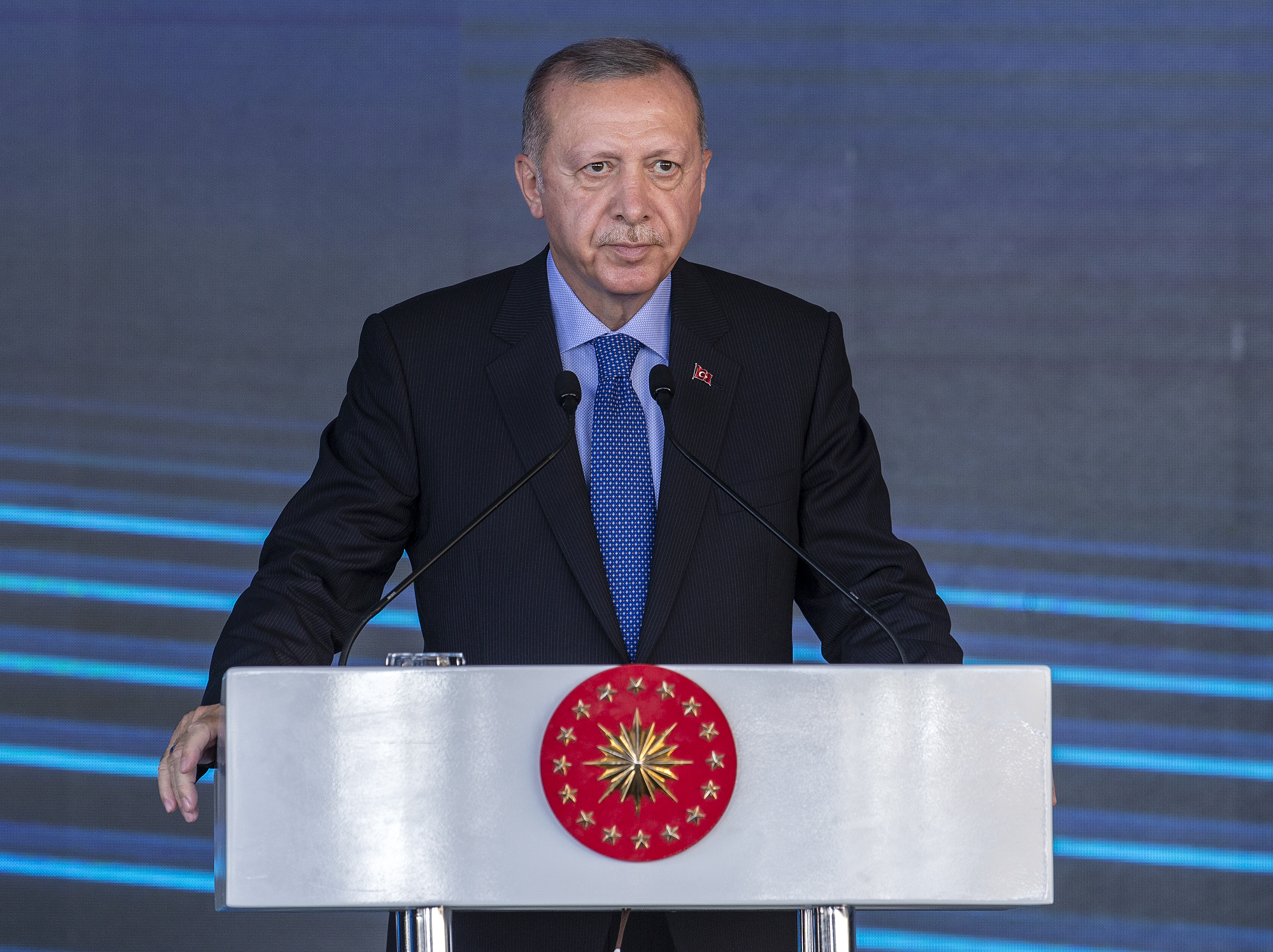 Erdoğan: Doğu Akdeniz'de dayatılmaya çalışan Sevr'e boyun eğmeyeceğiz