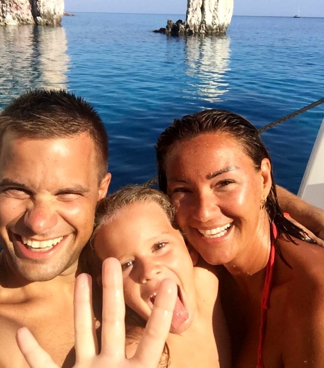 Pınar Altuğ'da photoshop kurbanı oldu!