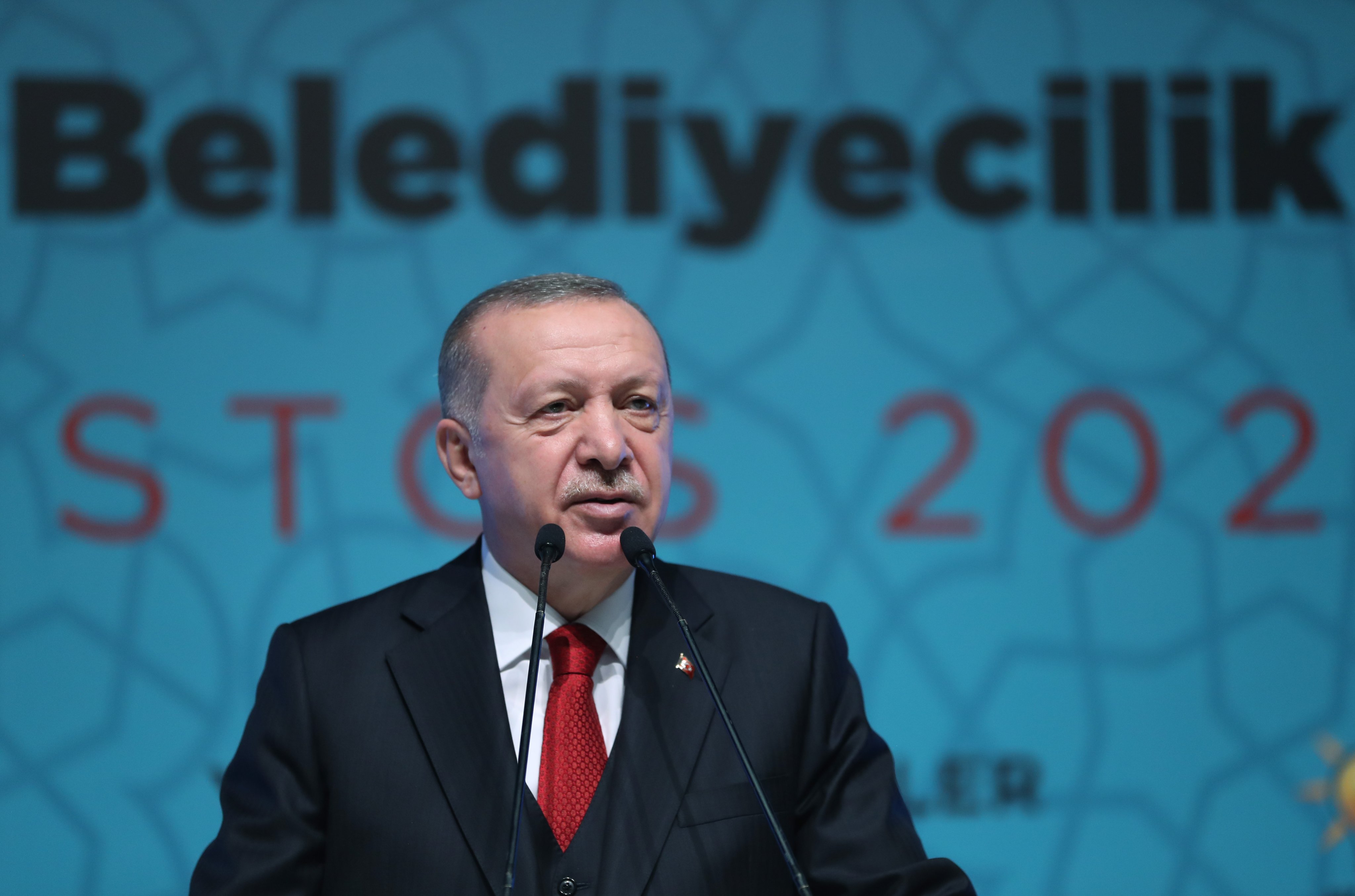 Cumhurbaşkanı Erdoğan: İstanbul şimdi çöp dağları ile adeta bir rezillik