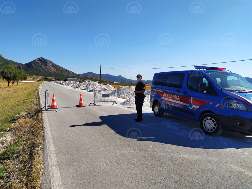 Burdur'da bir köy karantinaya alındı!