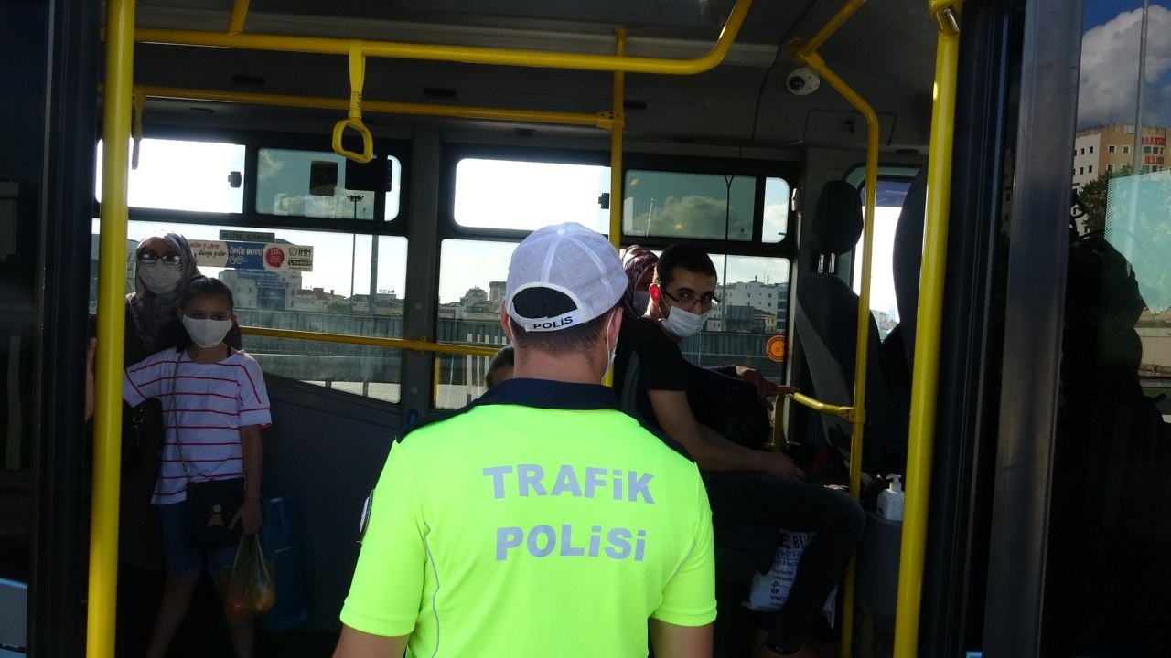 Maltepe'de toplu taşıma araçlarında denetim!