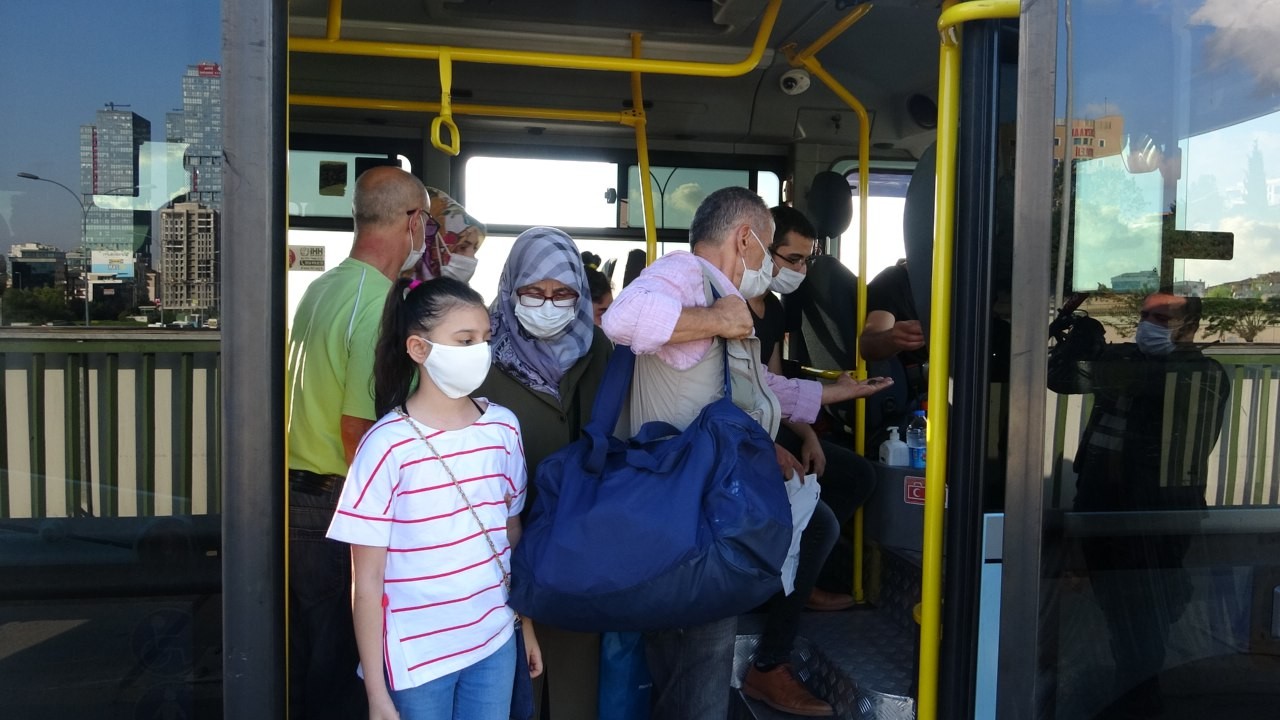 Maltepe'de toplu taşıma araçlarında denetim!