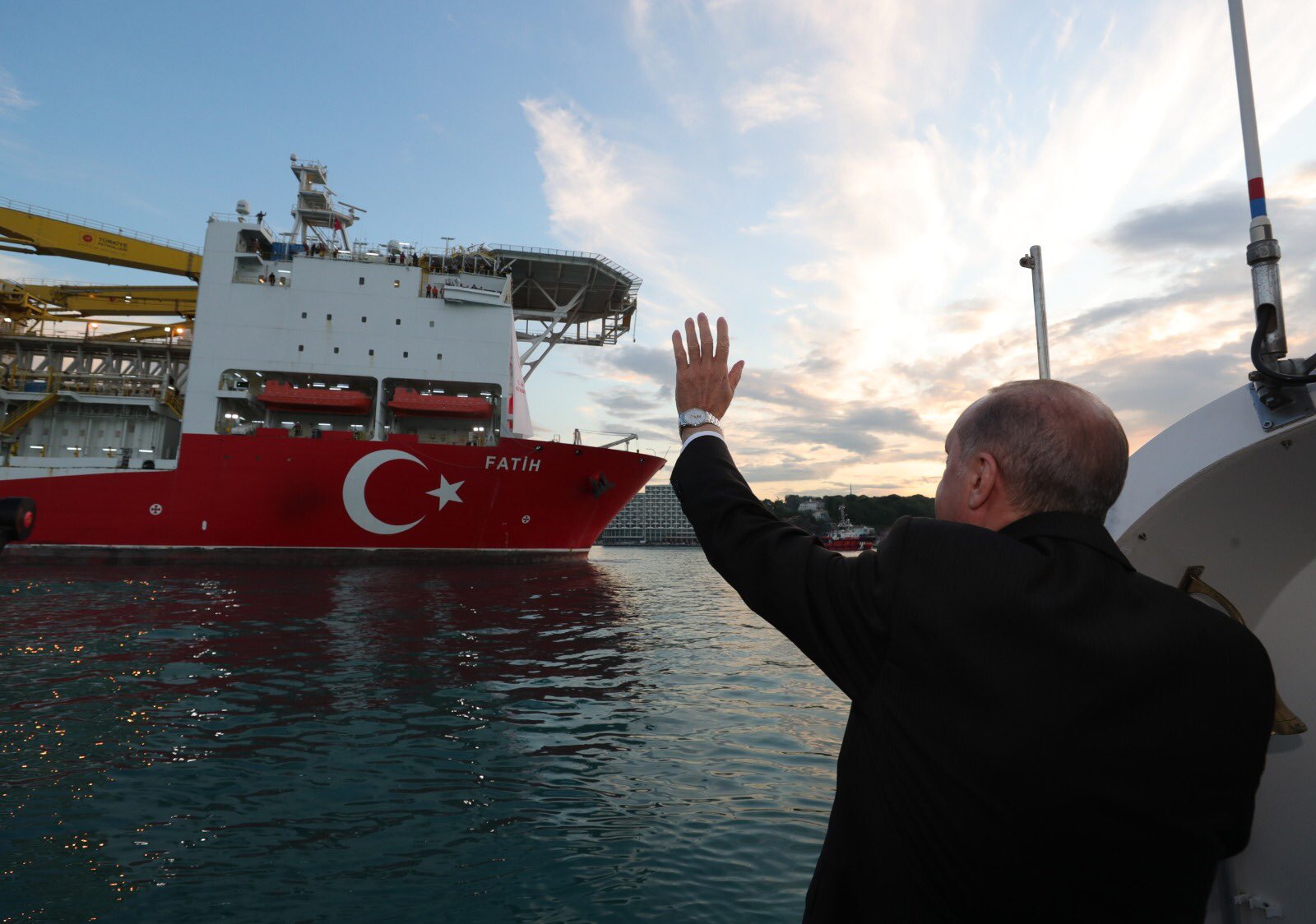 Erdoğan müjdeyi açıkladı: Karadeniz'de 20 milyar metreküp doğal gaz rezervi keşfedildi