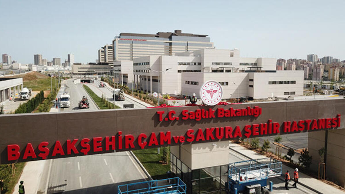 Başakşehir Çam ve Sakura Hastanesi nerede? Sakura ne demek?