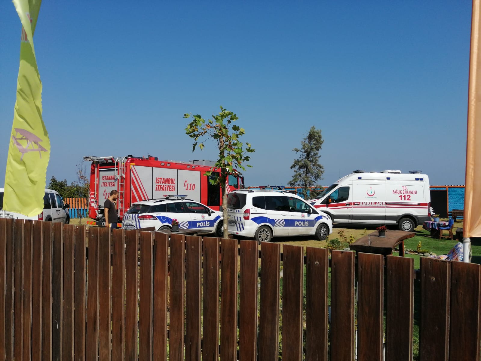 Arkadaşlarıyla kamp macerası kısa bitti! Denizden cansız bedeni çıkartıldı