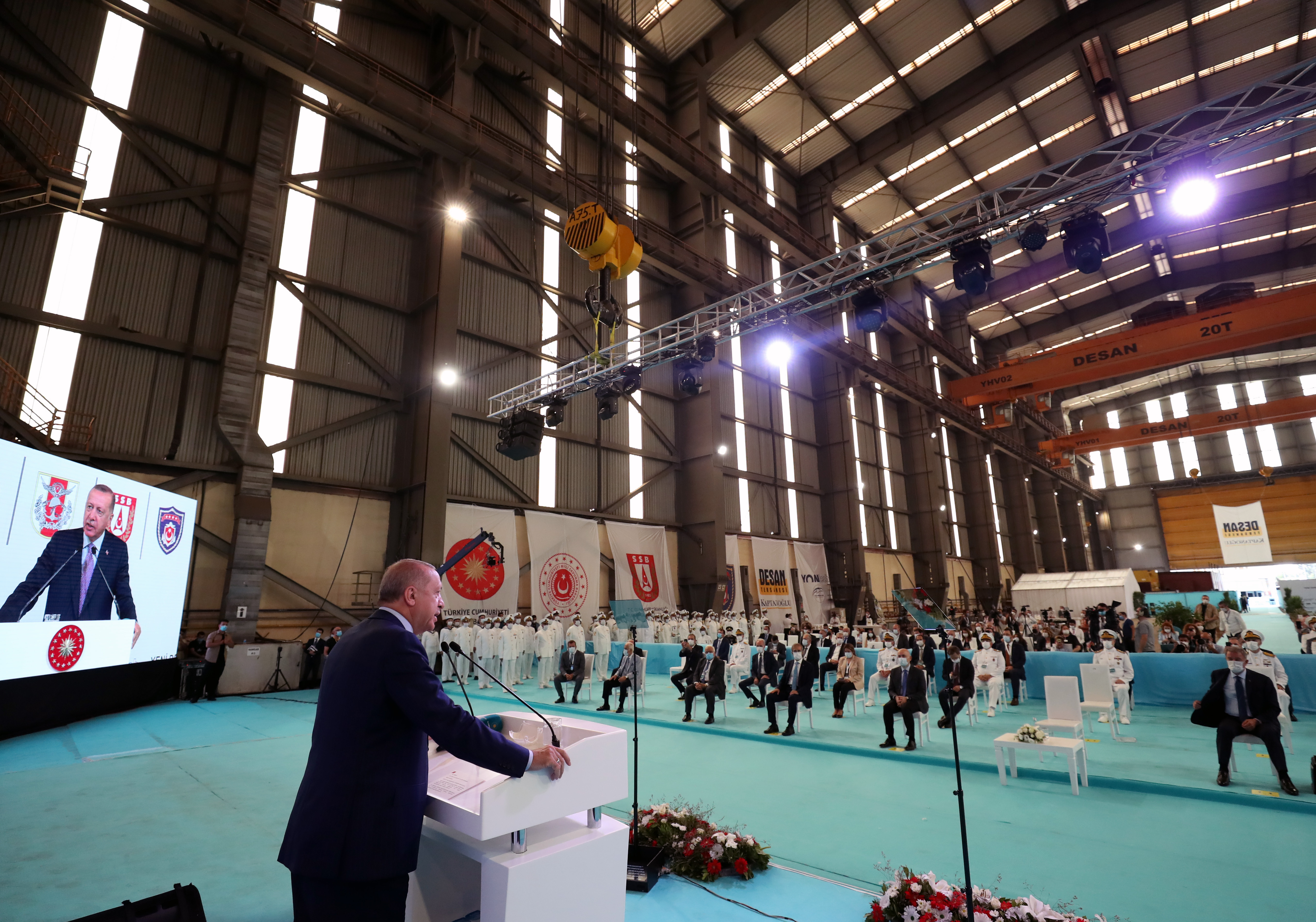 Erdoğan'dan sektör öncülerine çağrı: Gelin uçak gemisi de yapalım