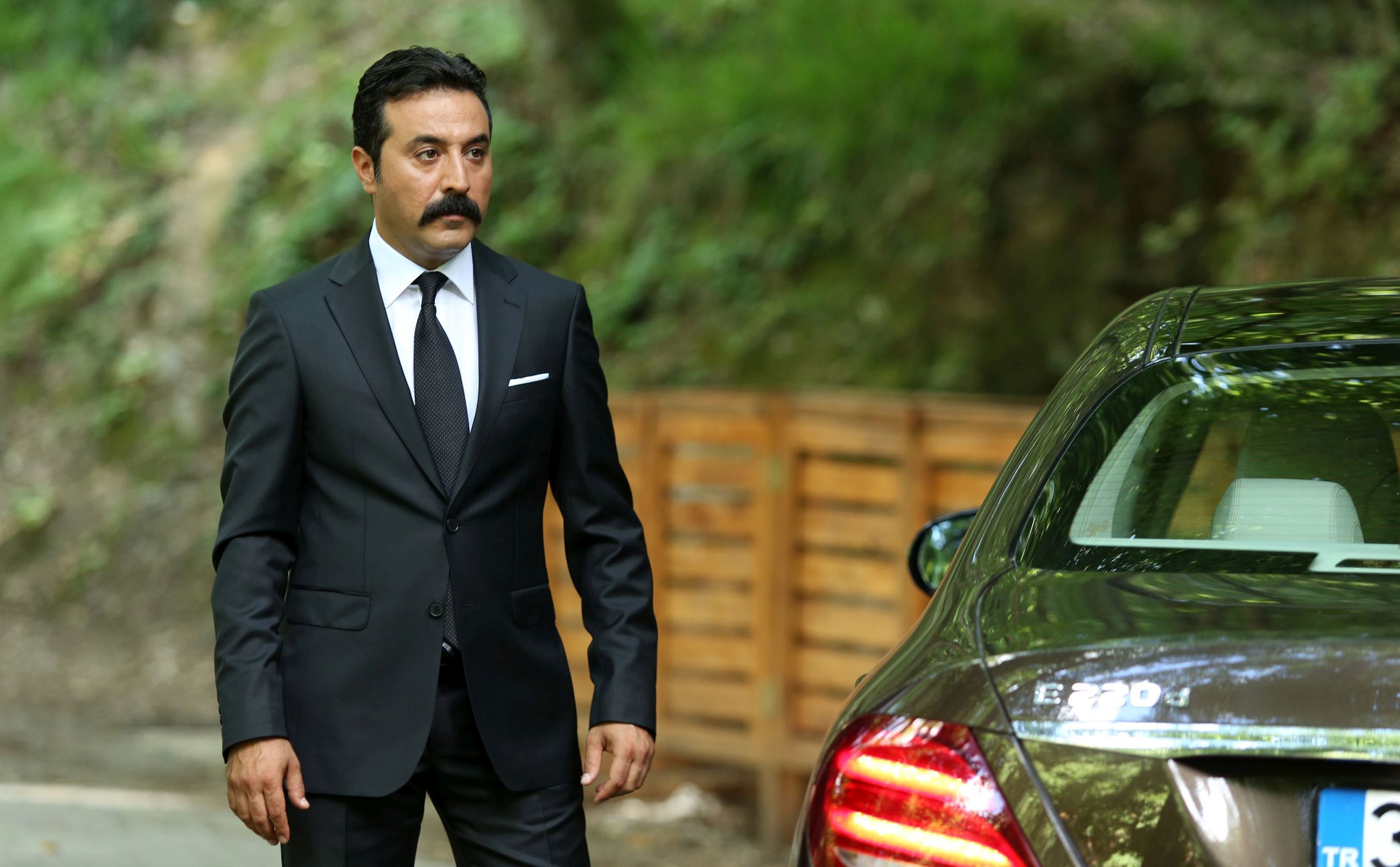 Mustafa Üstündağ ve Ecem Özkaya, oğulları için bir araya geldi