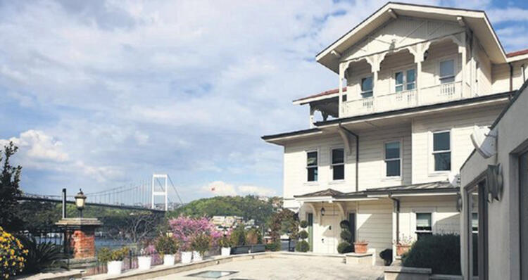 Şevval Şahin ve sevgilisi Marcus Aral maskesiz yakalandı