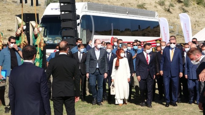 Cumhurbaşkanı Erdoğan Ahlat’ta