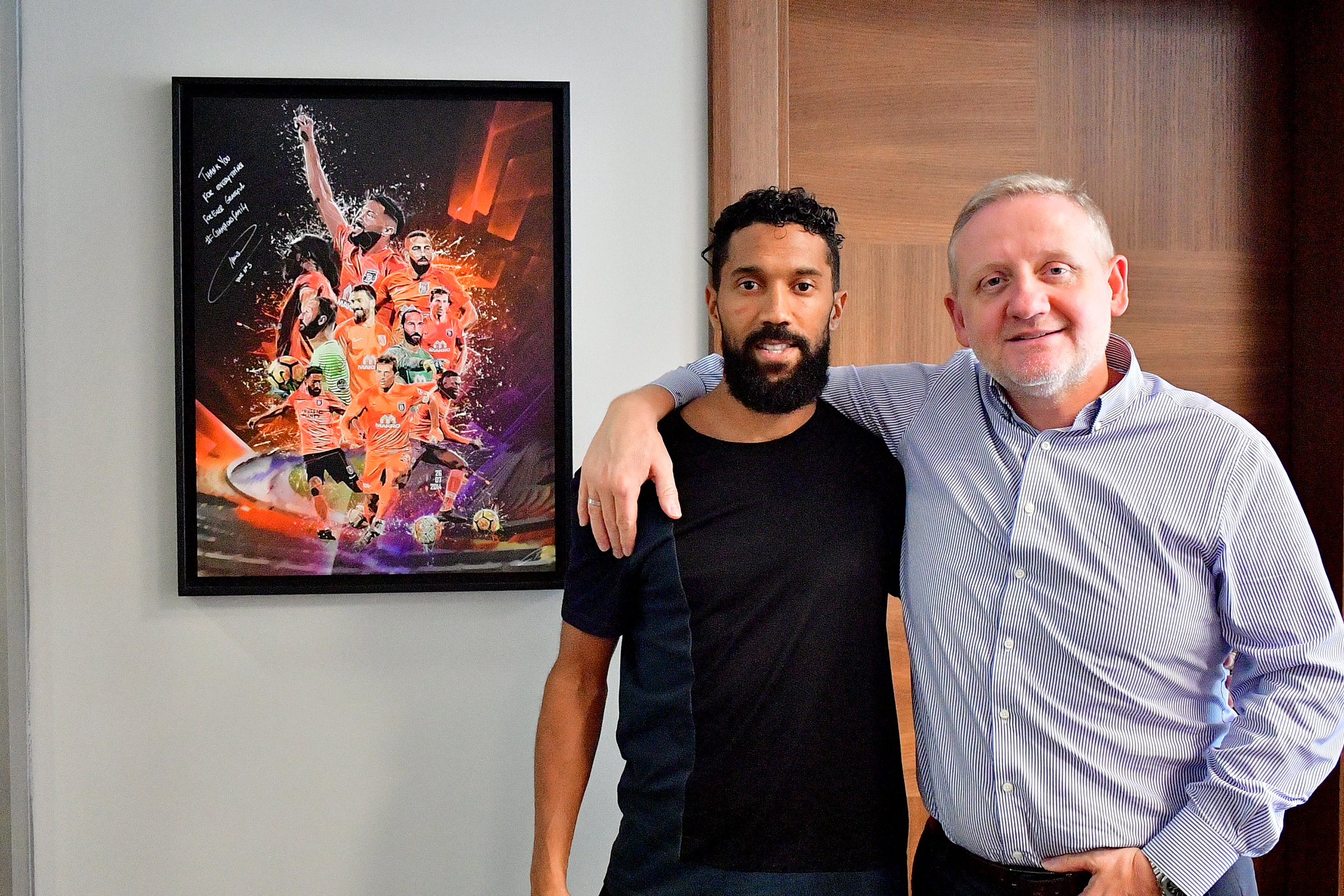 Başakşehir, Gael Clichy ile yollarını ayırdı!