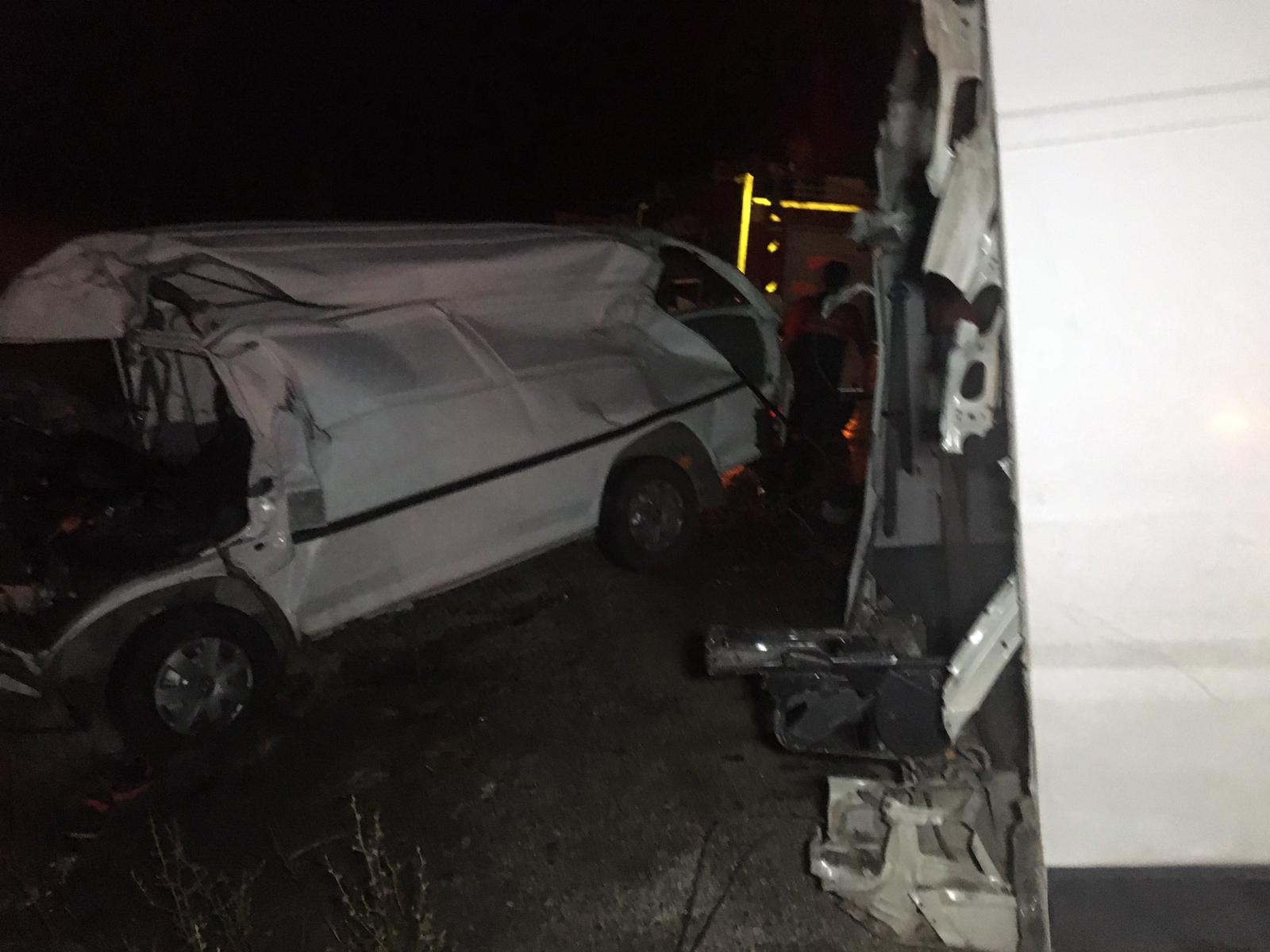 Denizli'de feci kaza: 2 ölü, 3 yaralı!