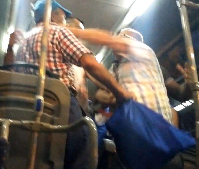 Edirne'de maskesiz yolcu, kendisini uyaranları yumrukladı