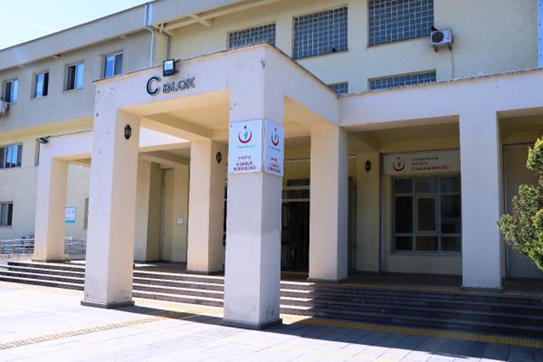 Sağlıkçının dikkati düğünde yüzlerce kişiye virüs bulaşmasını önledi