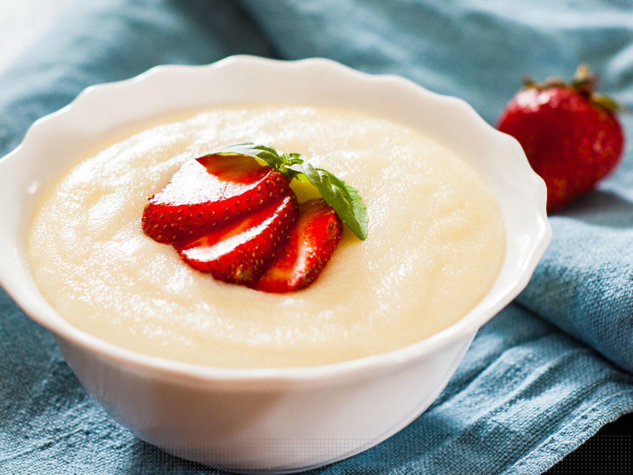 Muhallebi tarifi | Muhallebi nasıl yapılır? Malzemeleri nelerdir?