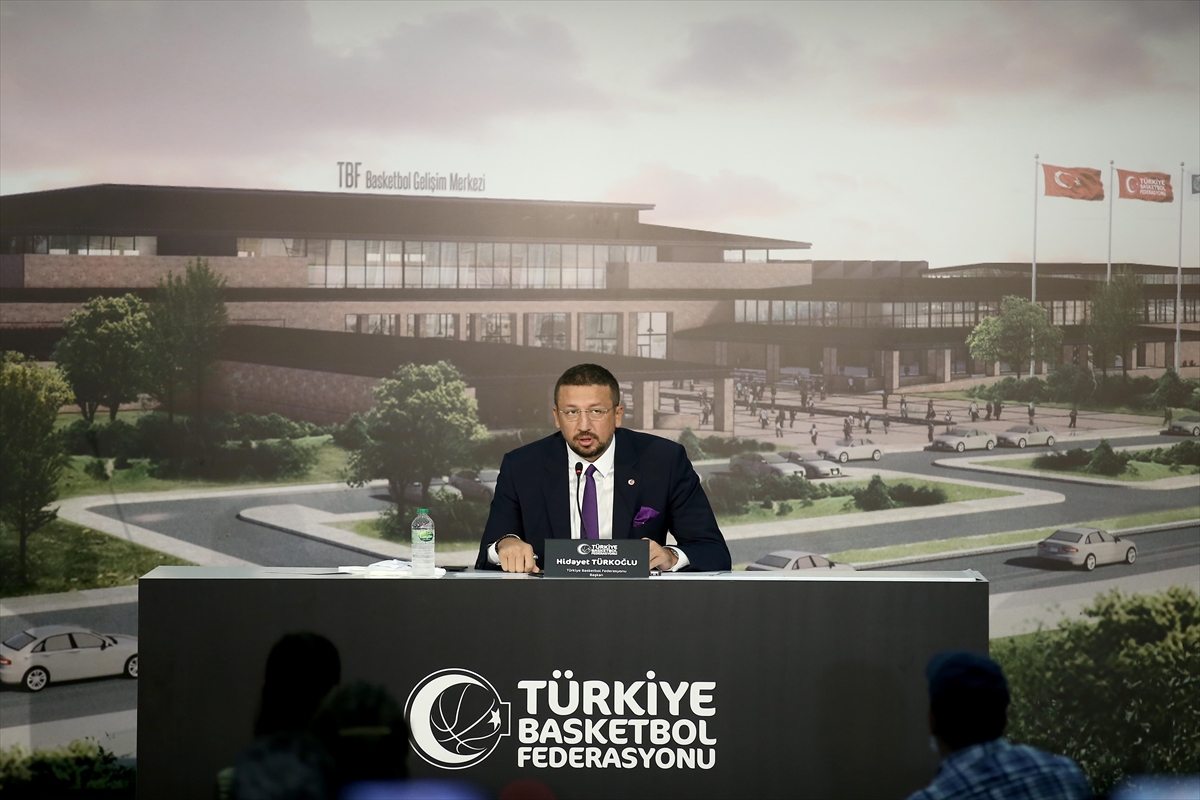 Hidayet Türkoğlu: “Seyirci konusunu Ankara'da görüşeceğiz”