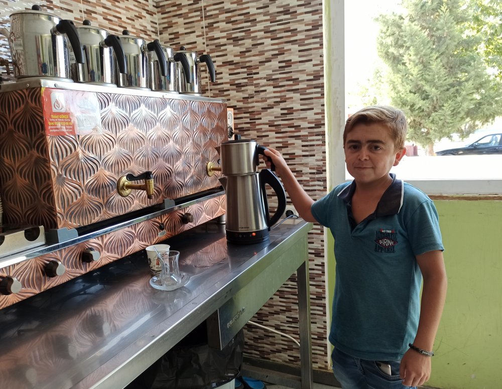 Boyu kısa diye kimse iş vermiyordu: Mehmet sonunda iş buldu