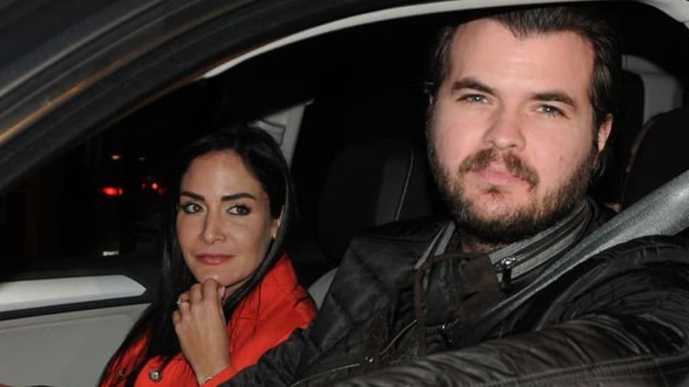 Tarık Akan'ın torunu Gece dedesinin kopyası!