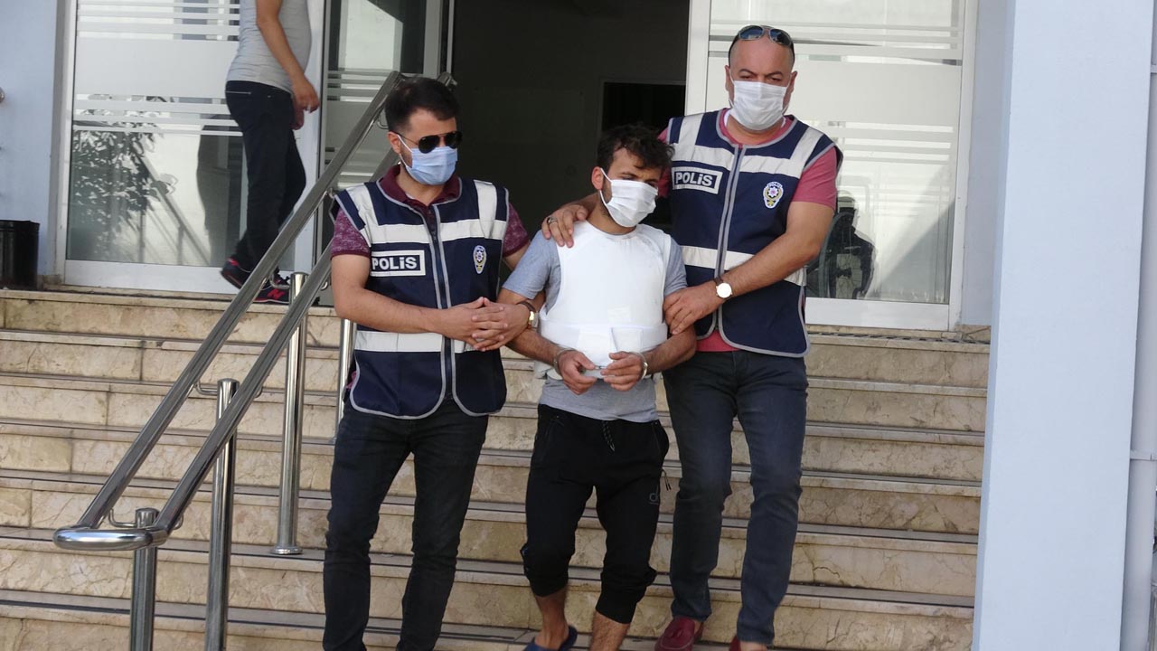 Öldürülen adamın cesedi taşla ezilmiş halde bulundu