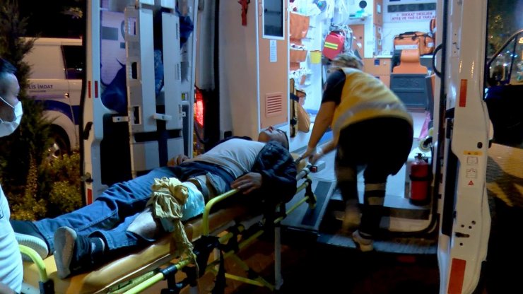 Ankara'nın Çankaya İlçesinde sokakta silahlı saldırı sonucu 1 kişi yaralandı