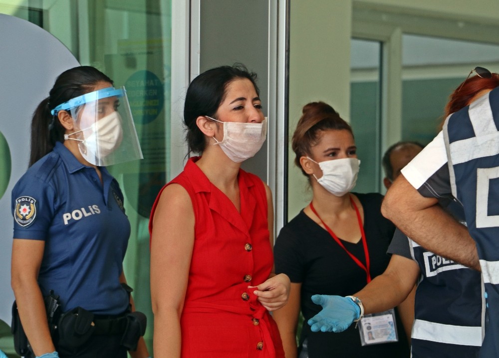 Genç kızın KPSS gözyaşları yürekleri dağladı!