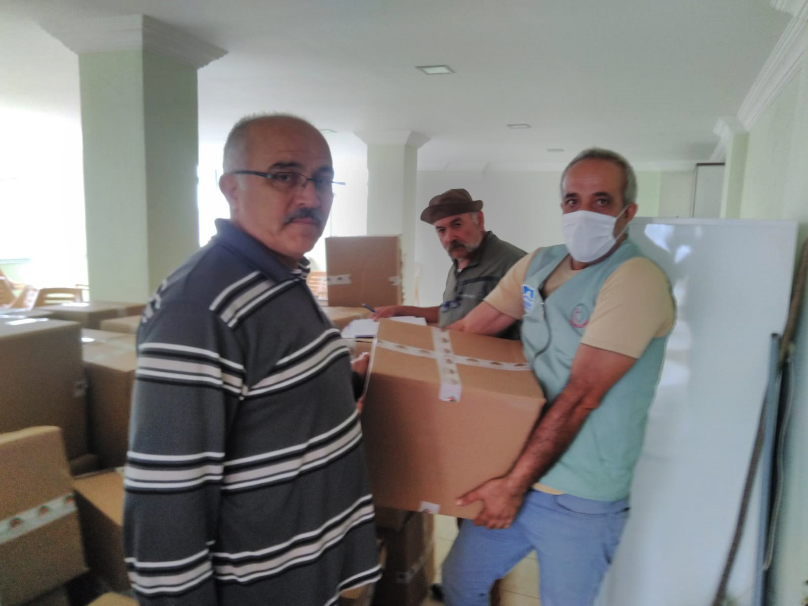 Pendik Belediyesi'nden Giresun'daki afetzedelere yardım eli!