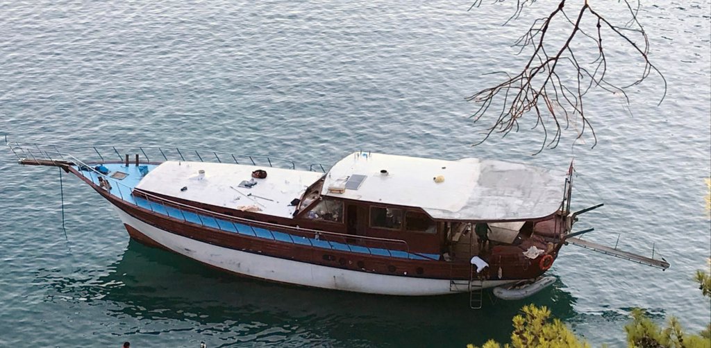 Kumluca'da 194 kaçak göçmen yakalandı